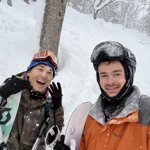 This guy had been searching for his lost ski in the Rusutsu forest for 1h+ and I fortunately ran into it! He was jazzed